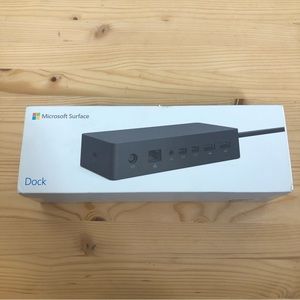 Microsoft 1661 Docking Station for Microsoft Surface Pro. PD9-00003 New Open Box